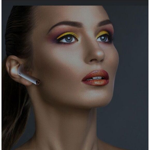 Wireless Bluetooth Earbuds with Charging Storage Case - Picture 3 of 4